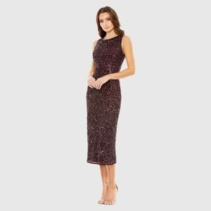 Mac Duggal 5526 NWOT SLEEVELESS SEQUINED MIDI SHEATH DRESS